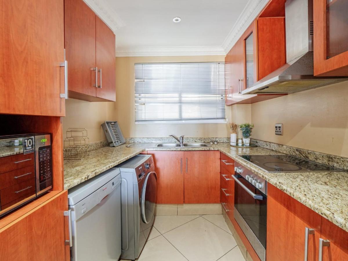 The Sails 2 Bed 2 Bath Seaview - C5 Durban